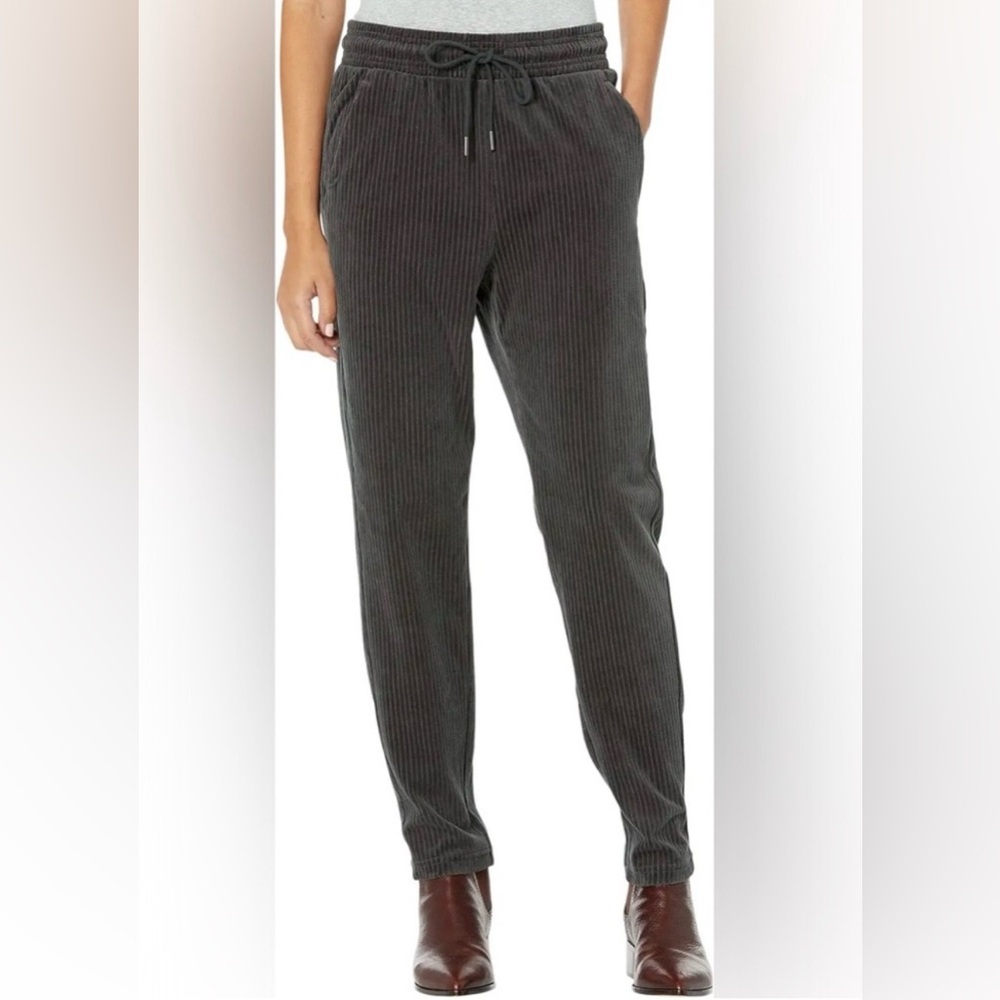 UGG - Women’s Averey Pants - NWT